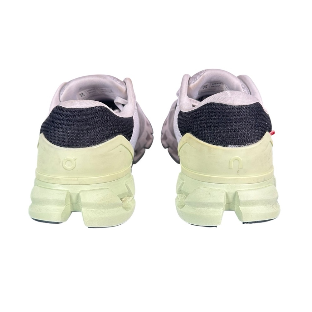 ON RUNNING Cloudflyer 4 Sneakers in glacier/meadow - Picture 7 of 10